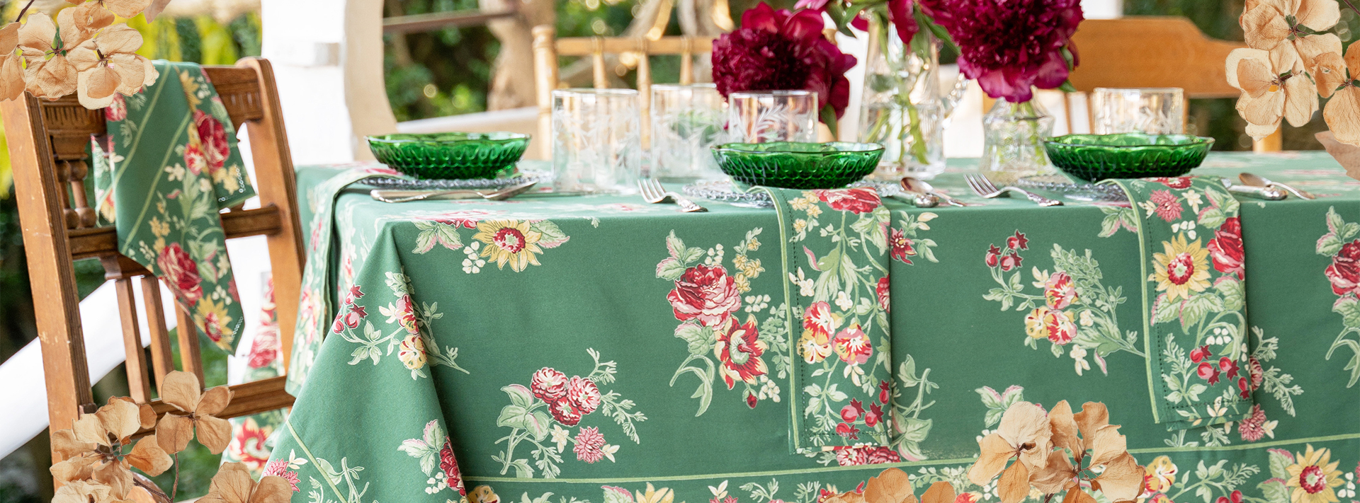 Shop Tablecloths